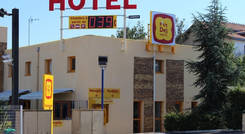 The Originals Access, Hotel Beziers Est Villeneuve-lès-Béziers المظهر الخارجي الصورة